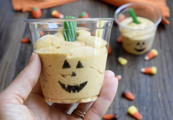 Pumpkin Pudding Cups - A fun recipe the kids can help with and the whole family will enjoy!